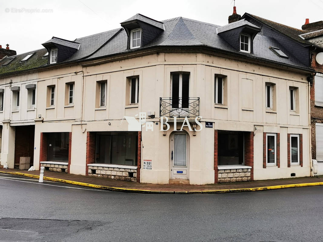 Maison à PONT-SAINT-PIERRE