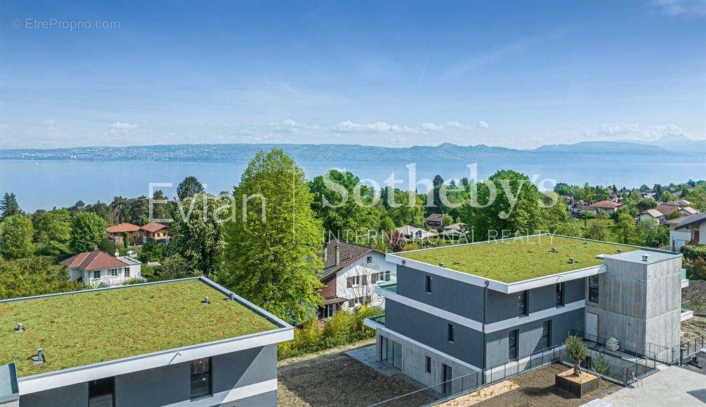 Appartement à EVIAN-LES-BAINS