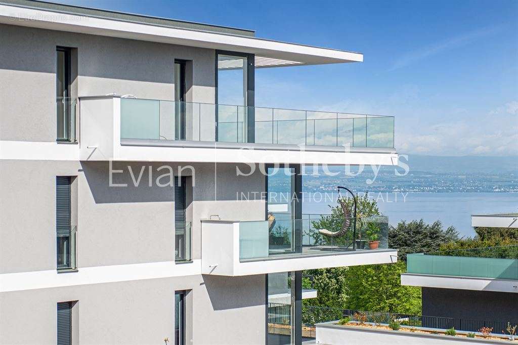 Appartement à EVIAN-LES-BAINS