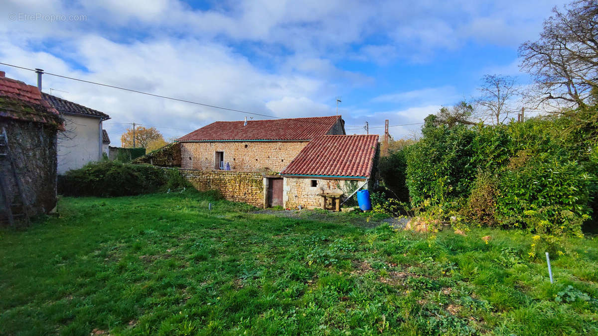 Maison à SAINT-SAVIOL