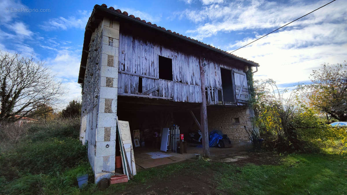 Maison à SAINT-SAVIOL