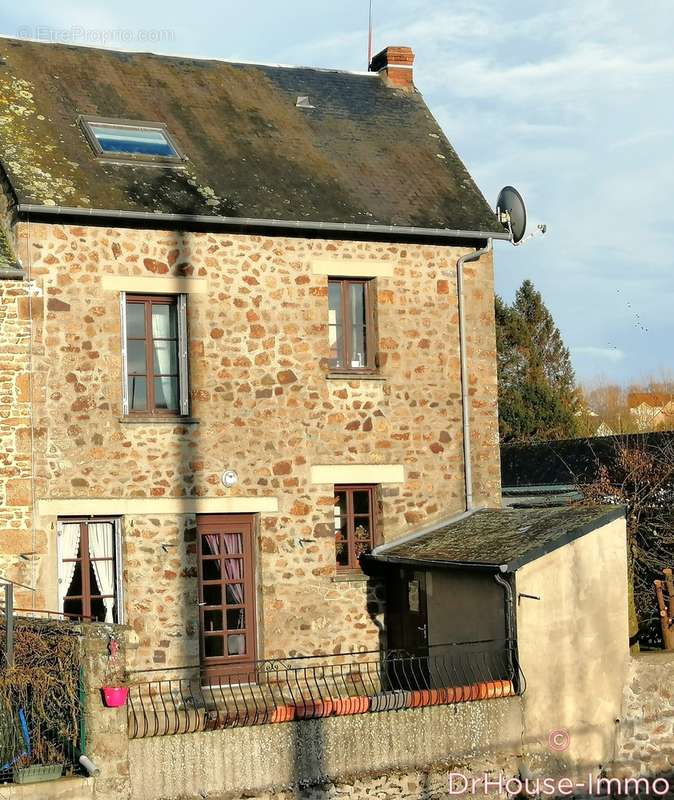 Maison à GORRON