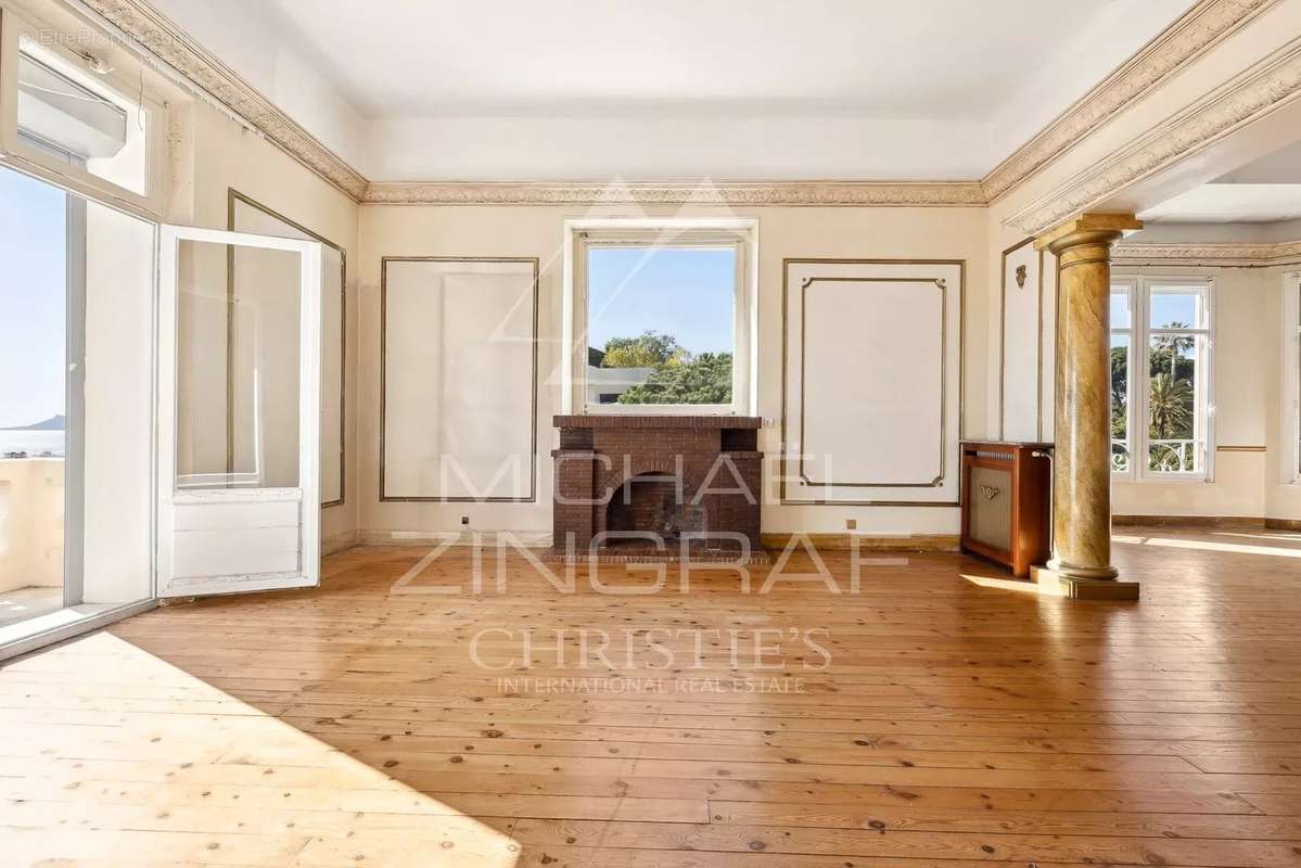 Appartement à CANNES