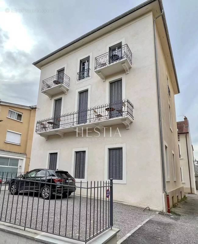 Appartement à AIX-LES-BAINS