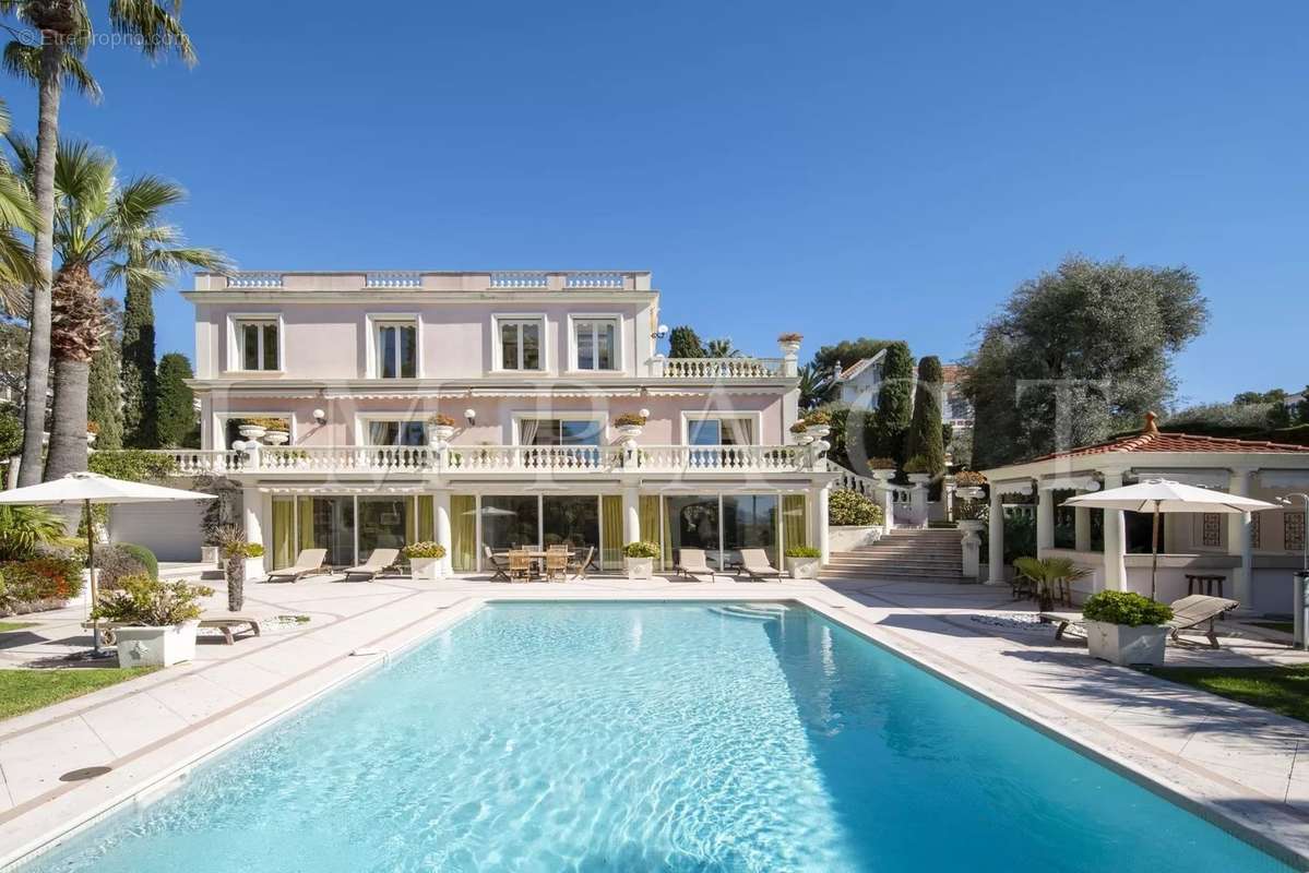 Maison à ANTIBES