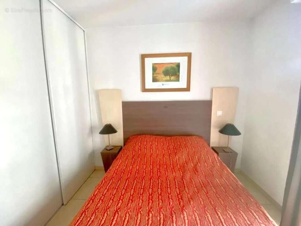 Appartement à VILLENEUVE-LOUBET