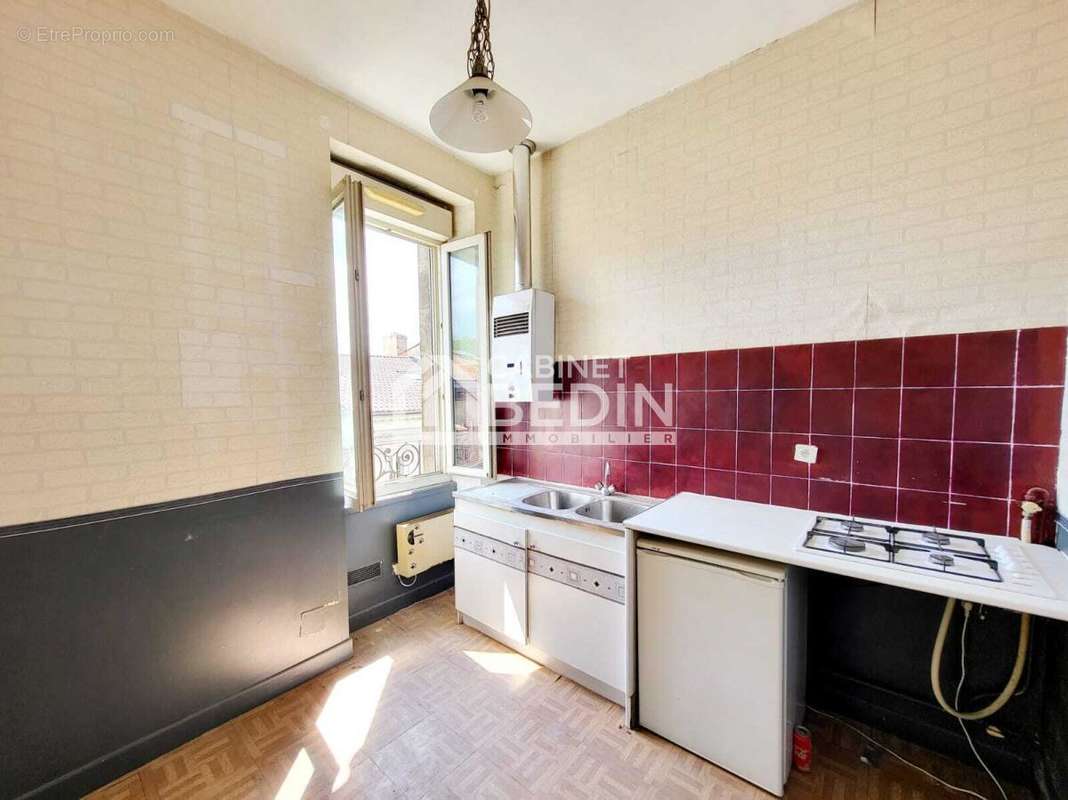 Appartement à BORDEAUX