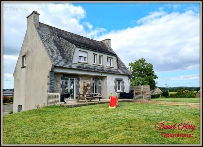 Maison à LANDIVISIAU