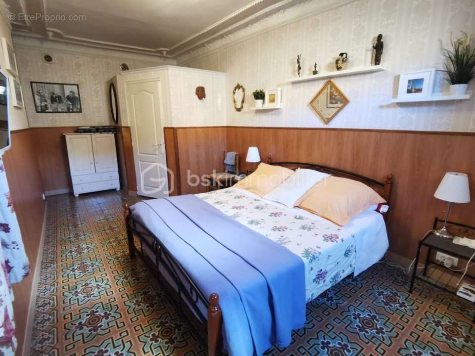 Appartement à MEZE