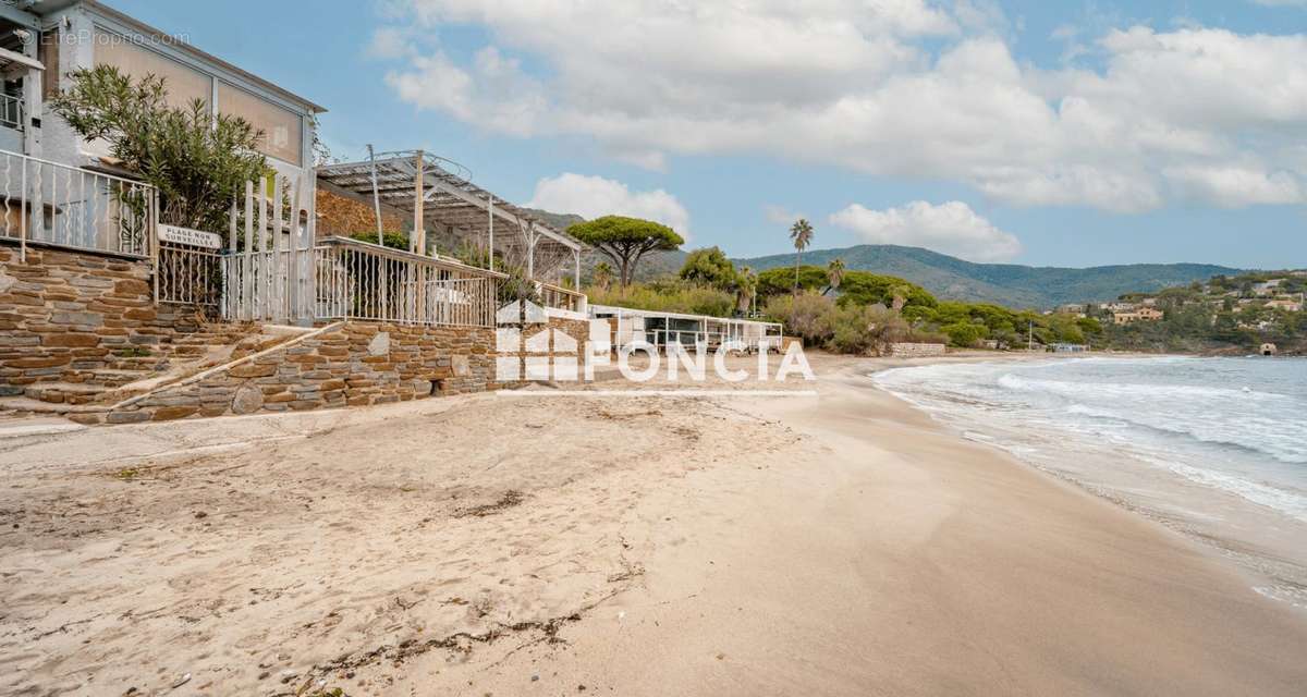 Appartement à LE LAVANDOU