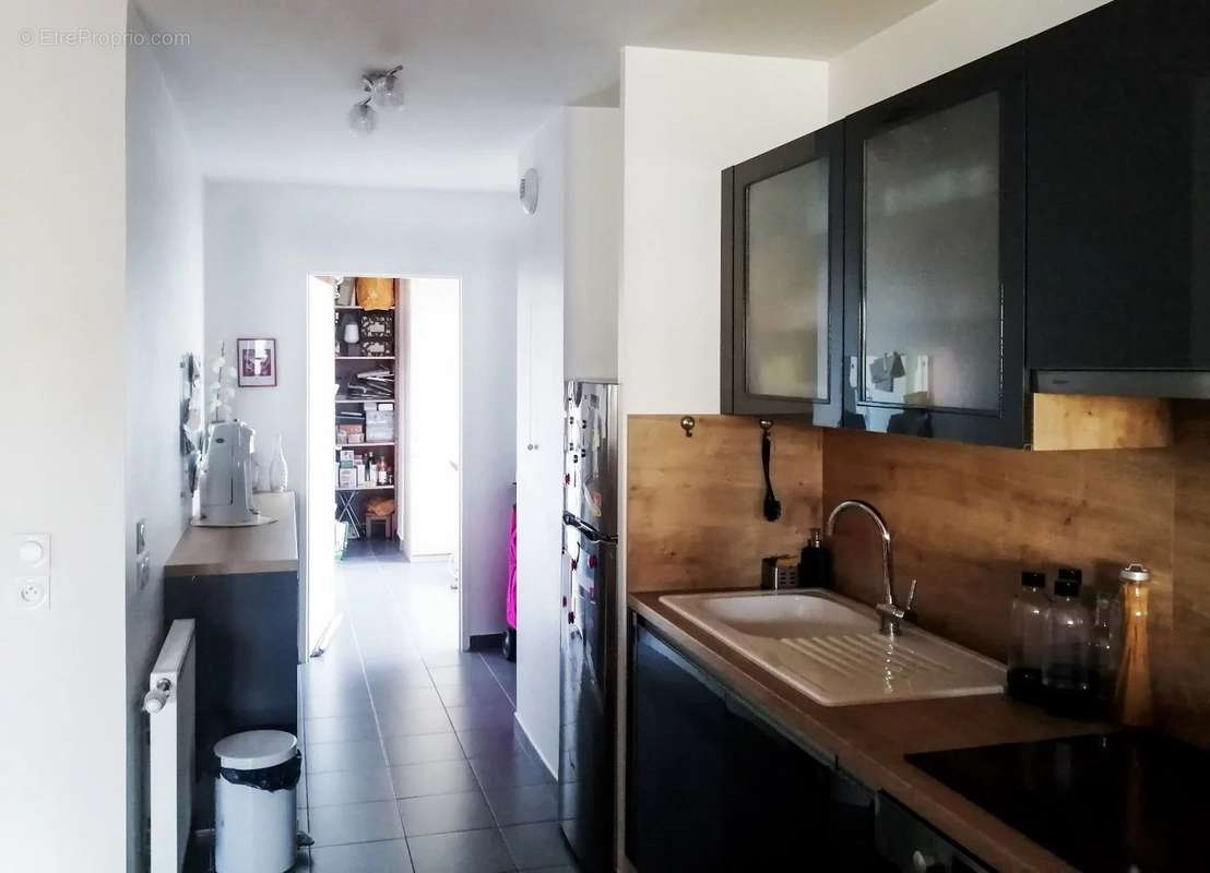 Appartement à ASNIERES-SUR-SEINE