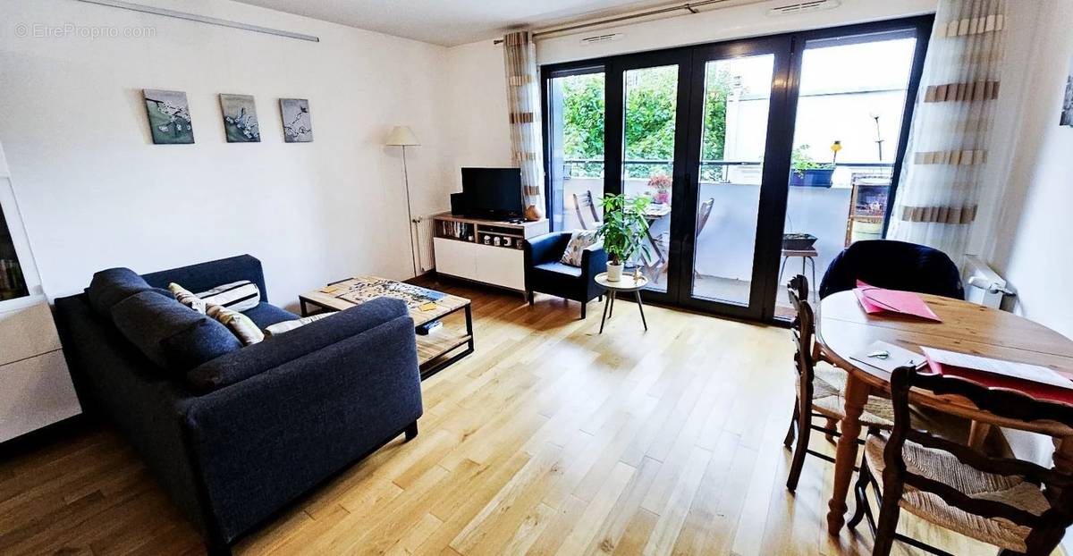 Appartement à ASNIERES-SUR-SEINE