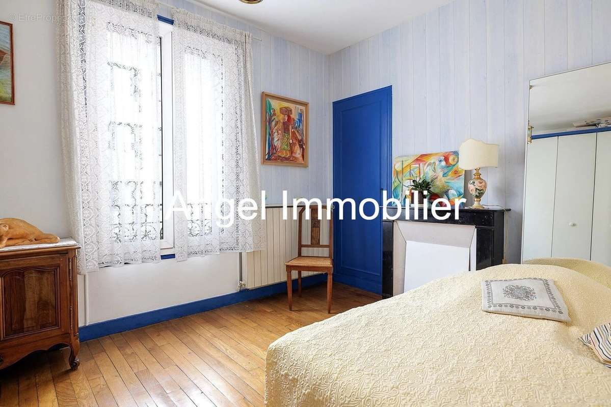 Appartement à PARIS-12E