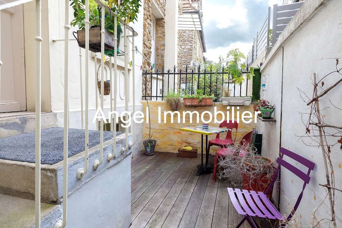 Appartement à PARIS-12E