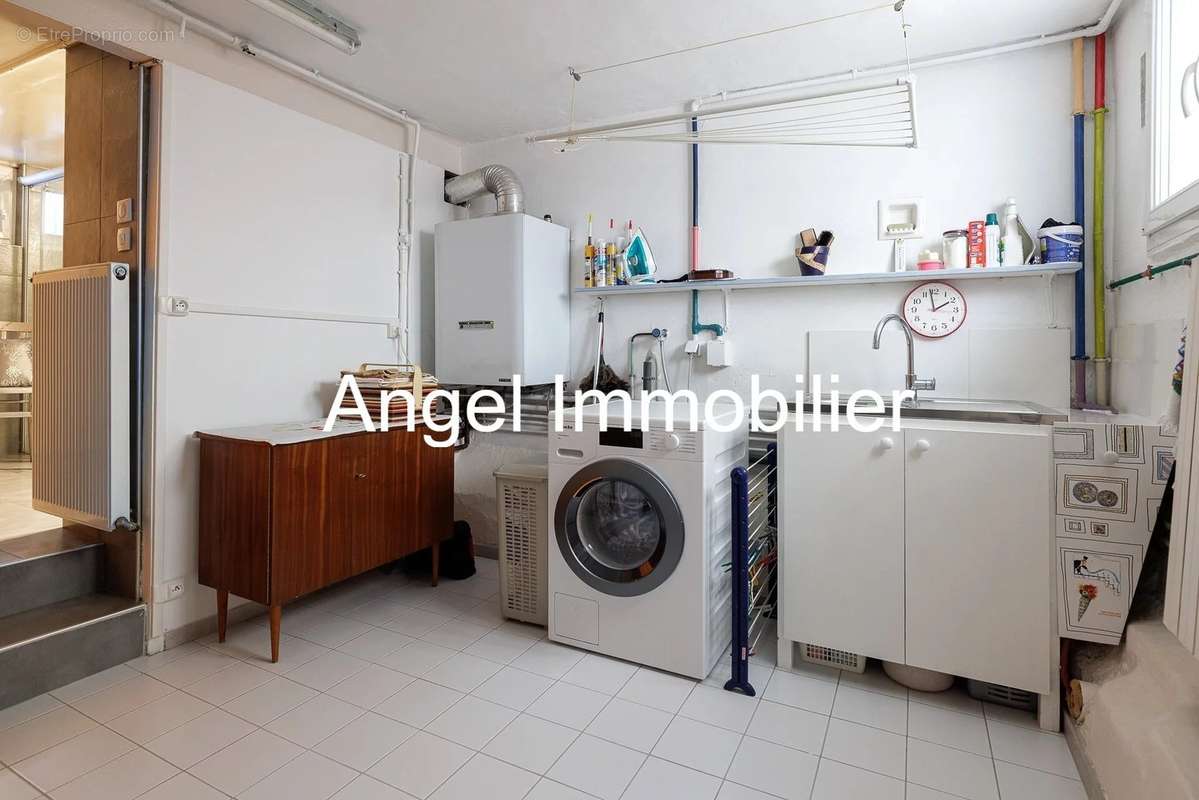 Appartement à PARIS-12E