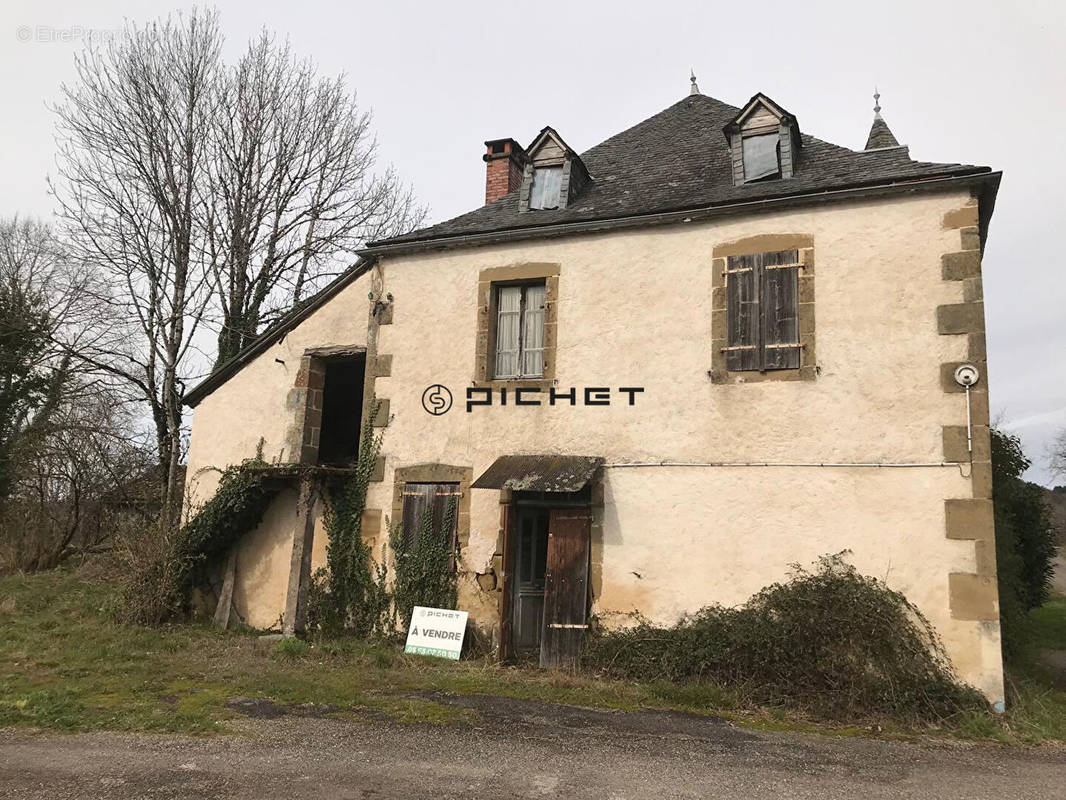 Maison à LOSTANGES