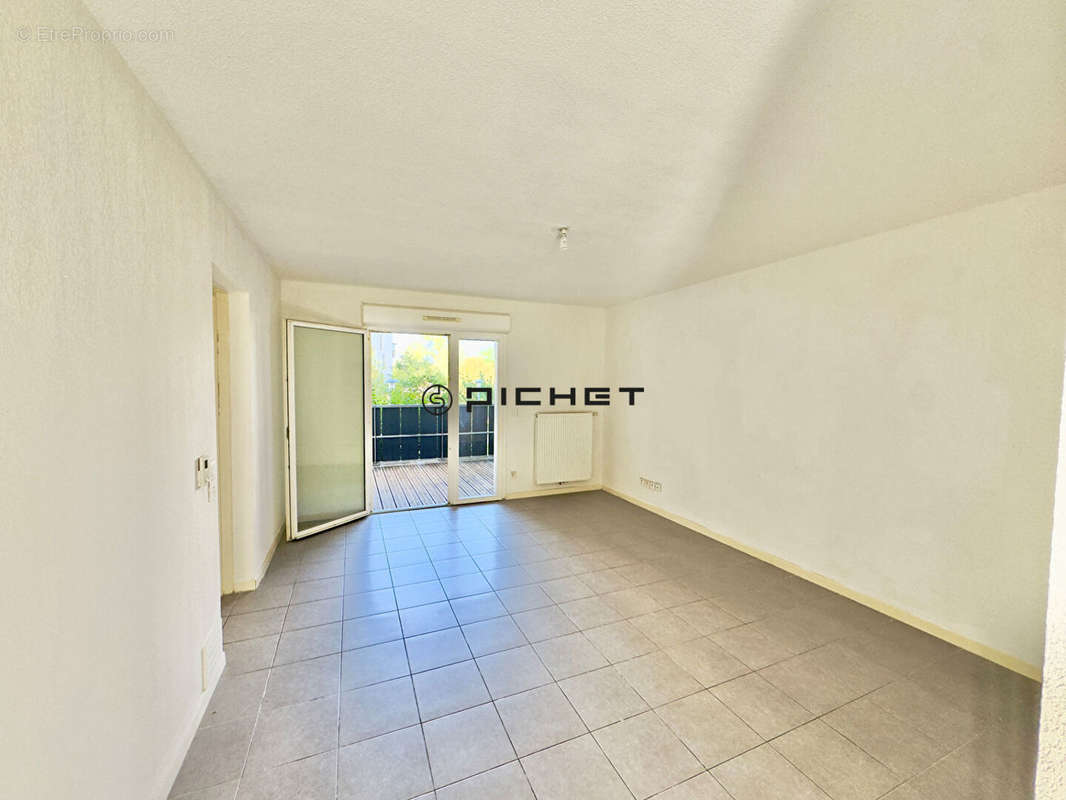 Appartement à BEGLES