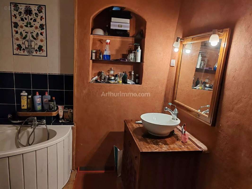 Appartement à CLERMONT-L&#039;HERAULT