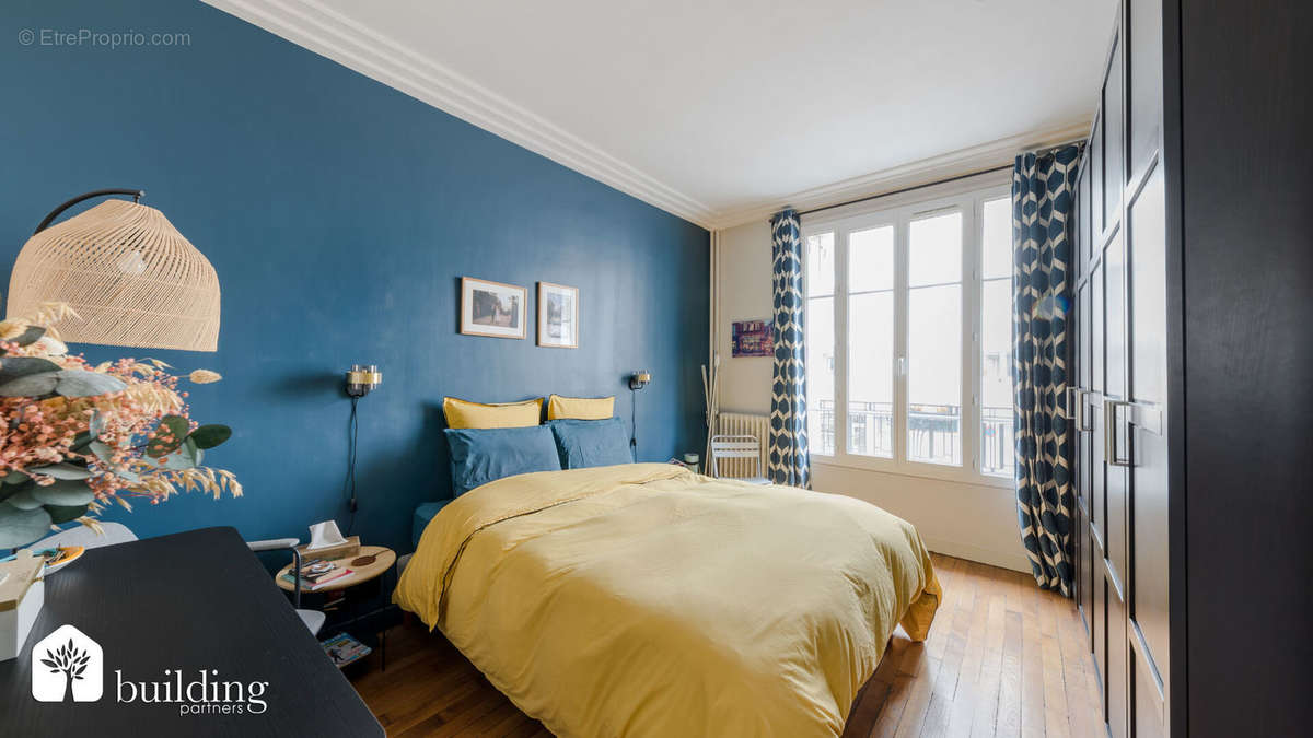 Appartement à LEVALLOIS-PERRET