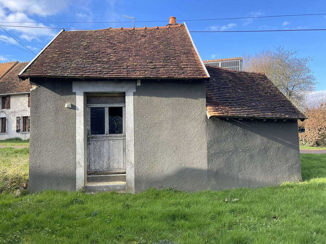 Maison à COSNE-COURS-SUR-LOIRE