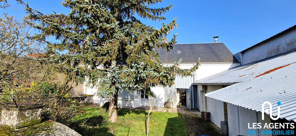 Maison à OUZOUER-LE-MARCHE