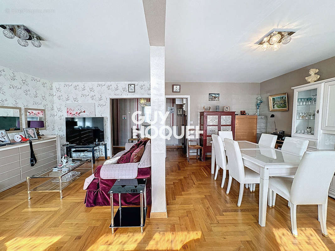 Appartement à SOTTEVILLE-LES-ROUEN