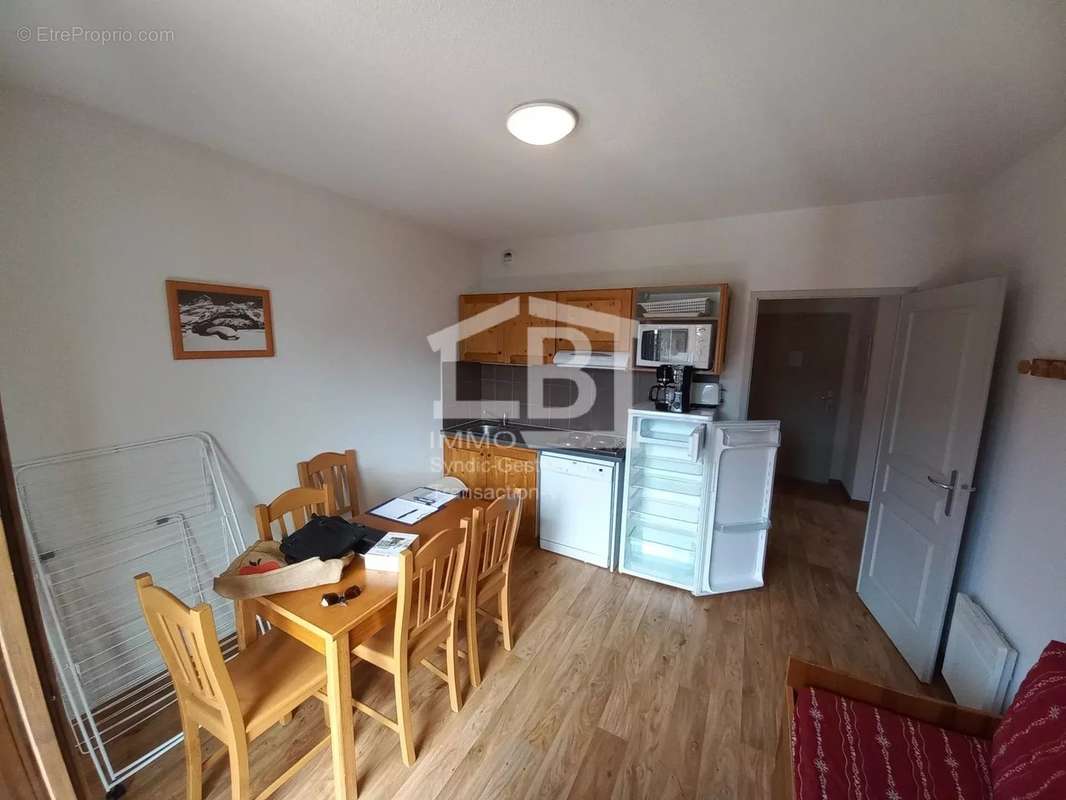 Appartement à ALBIEZ-MONTROND