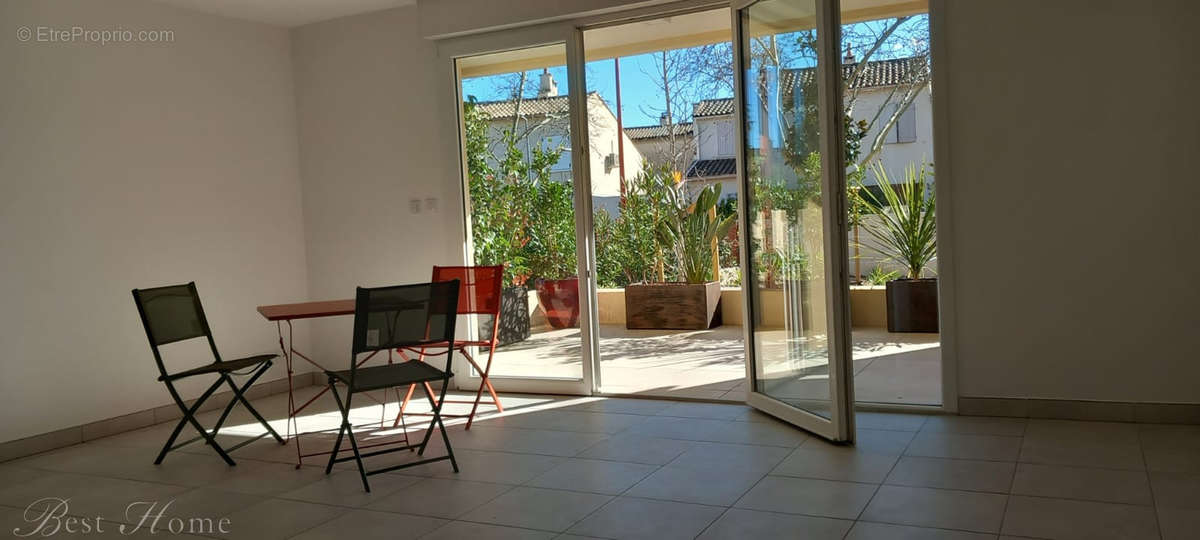 Appartement à NIMES