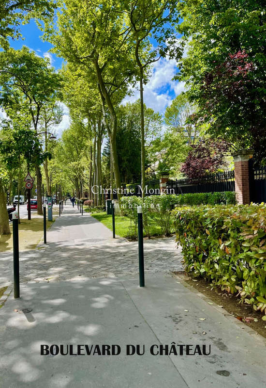 Appartement à NEUILLY-SUR-SEINE