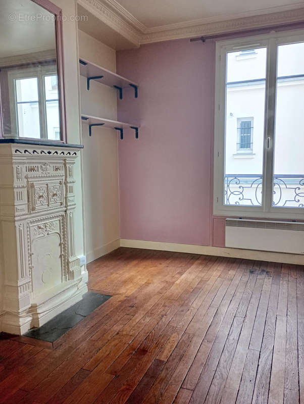 Appartement à PARIS-12E