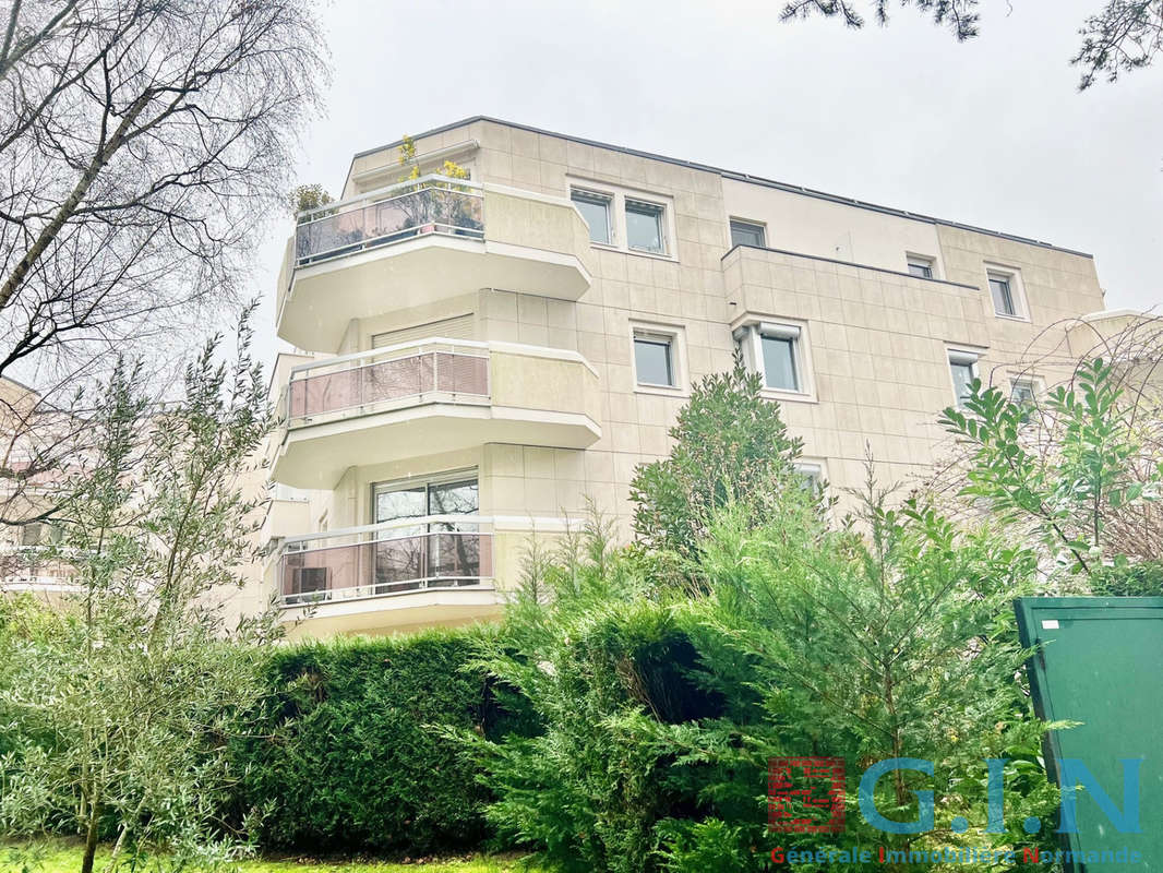 Appartement à VERSAILLES