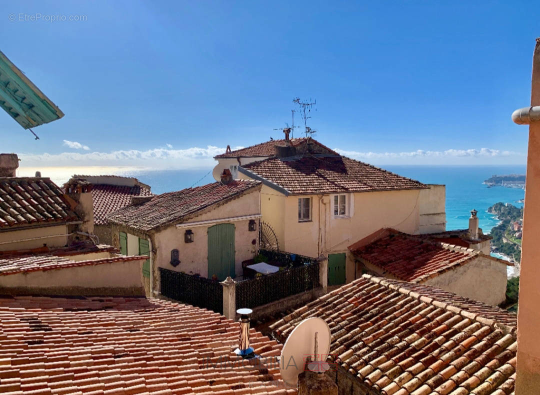 Appartement à ROQUEBRUNE-CAP-MARTIN