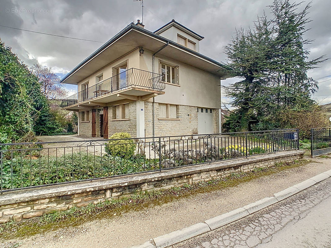 Maison à BEAUNE