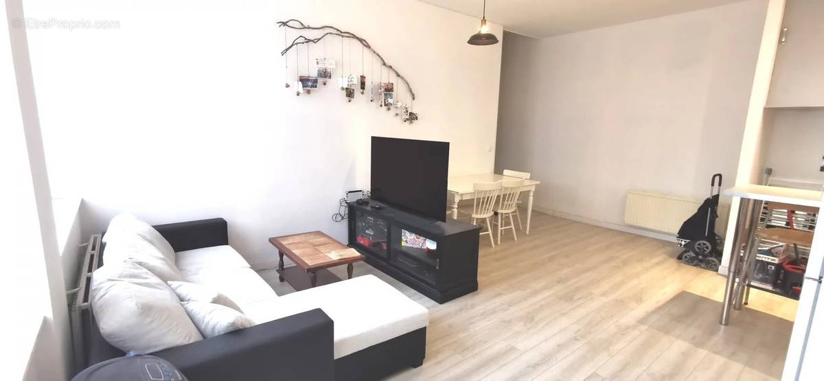 Appartement à SAINT-ETIENNE