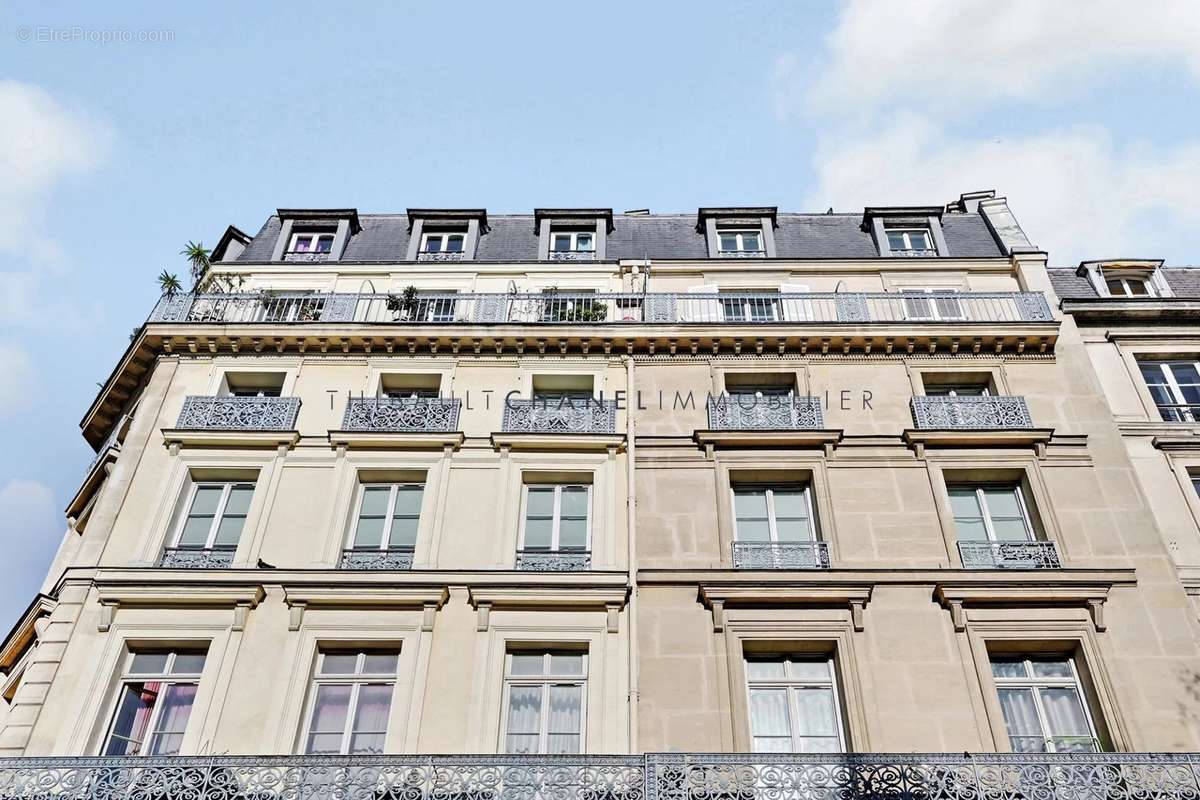 Appartement à PARIS-10E