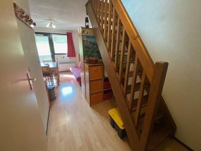 Appartement à MORILLON