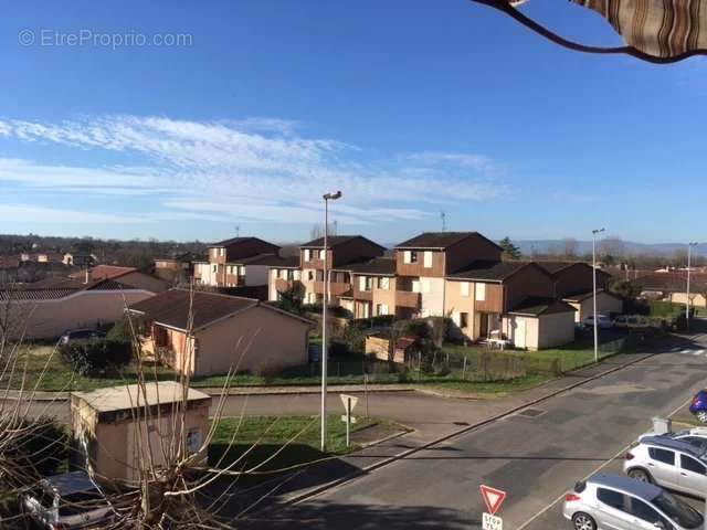 Appartement à PONT-DE-VEYLE