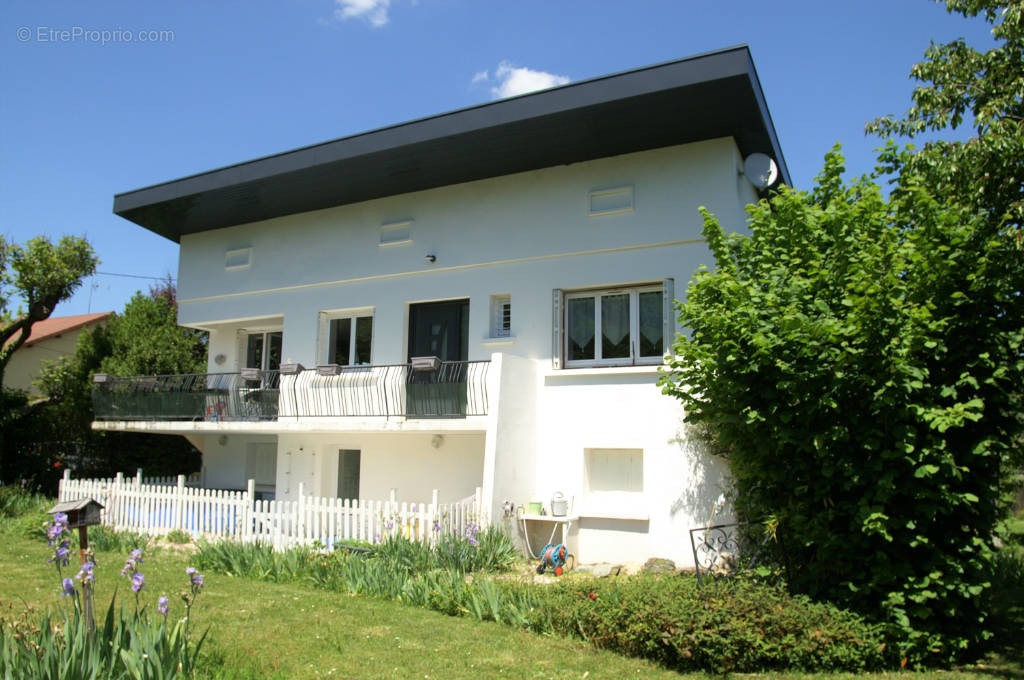 Maison à BOURGOIN-JALLIEU