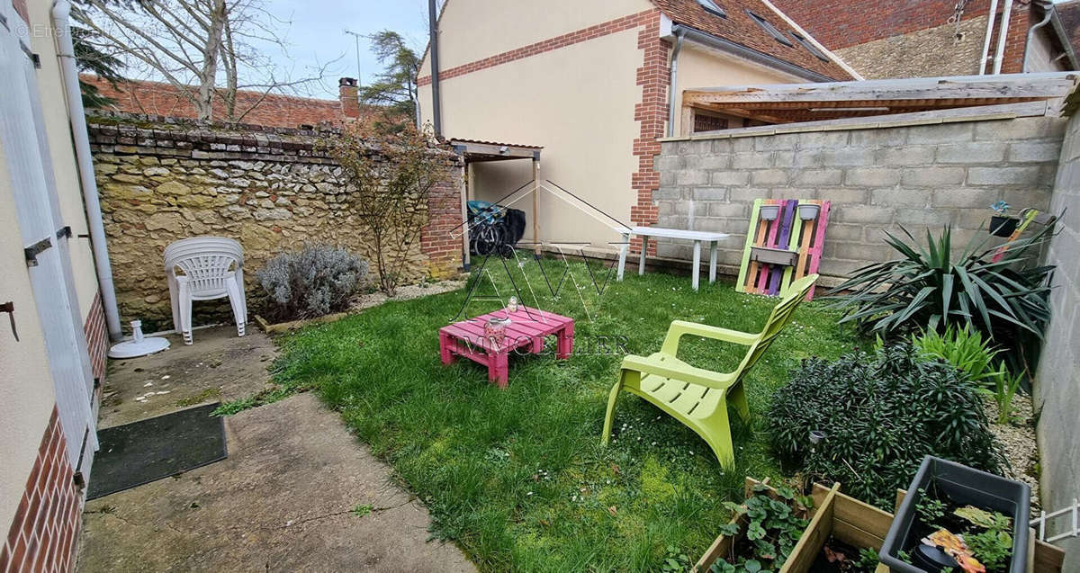 Maison à NOAILLES