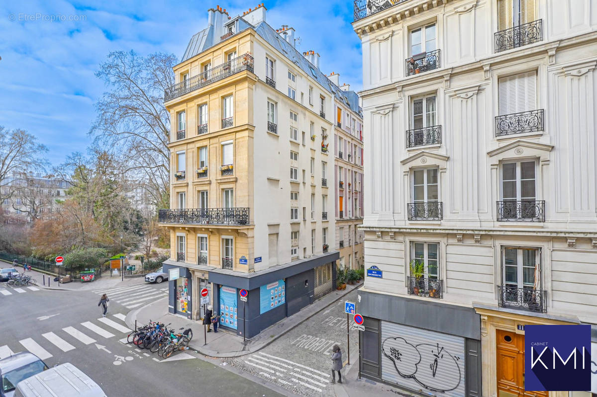 Appartement à PARIS-11E