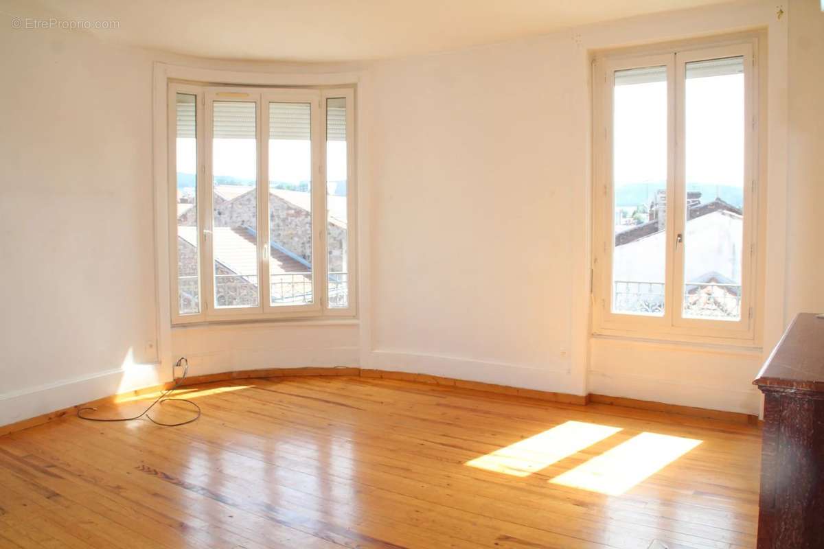 Appartement à FIRMINY