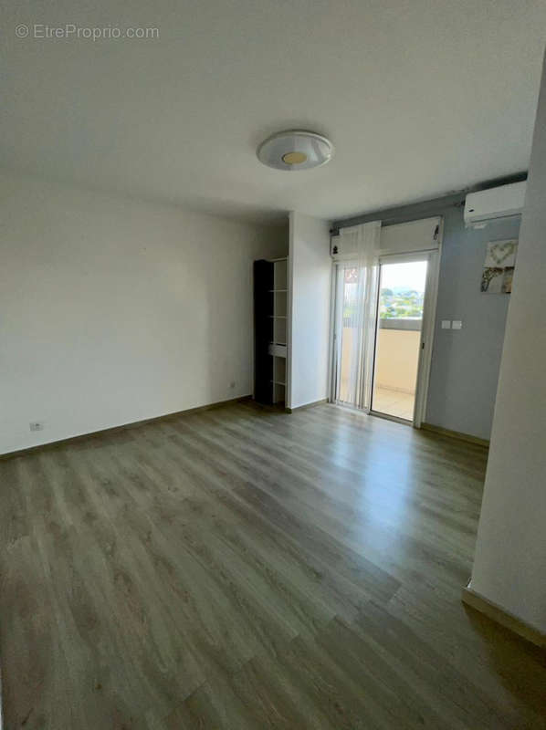 Appartement à SAINT-PIERRE