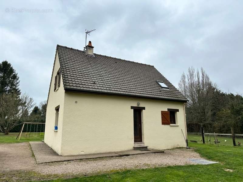 Maison à THIBERVILLE