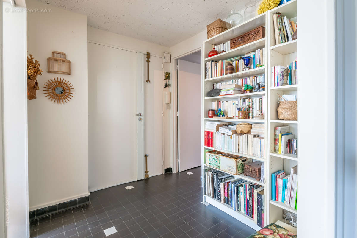 Appartement à PARIS-20E