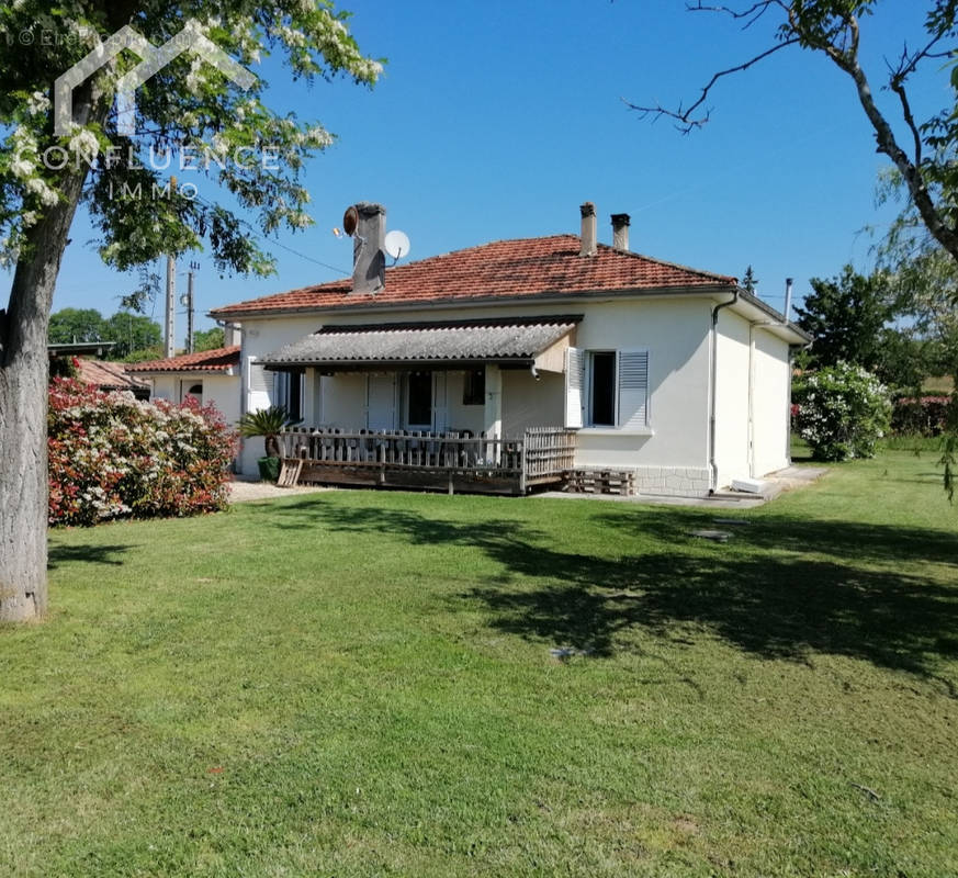 Maison à SAINTE-LIVRADE-SUR-LOT