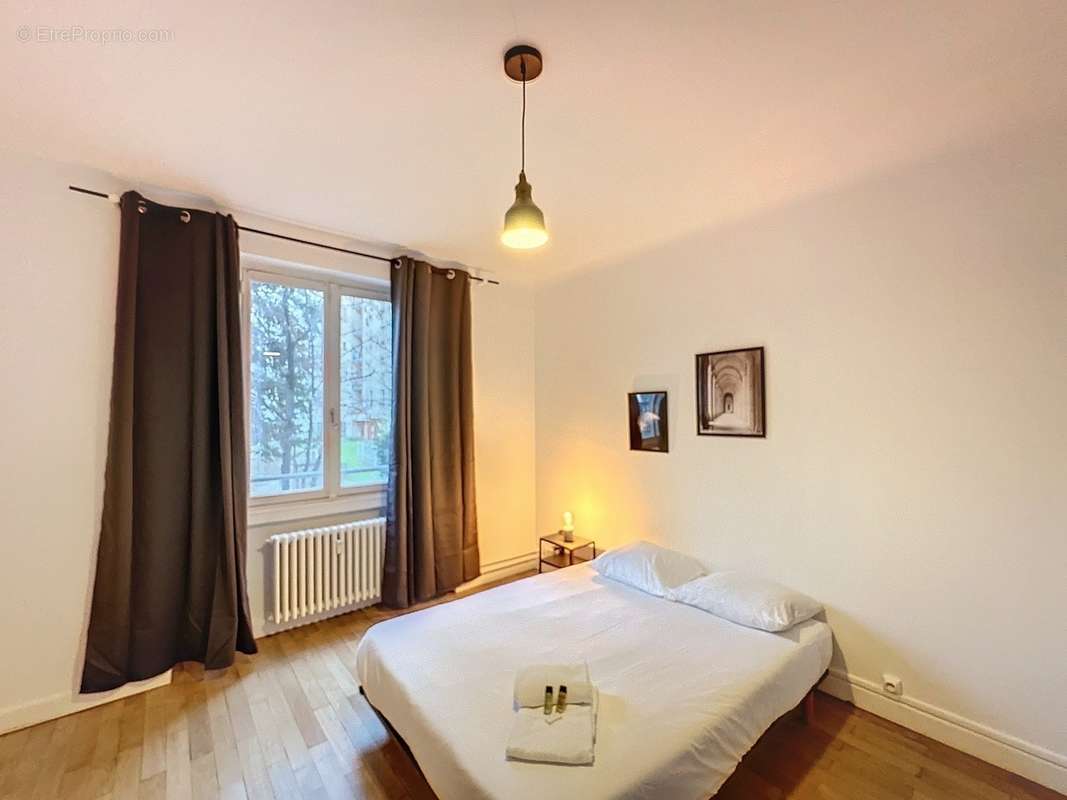 Appartement à LYON-6E