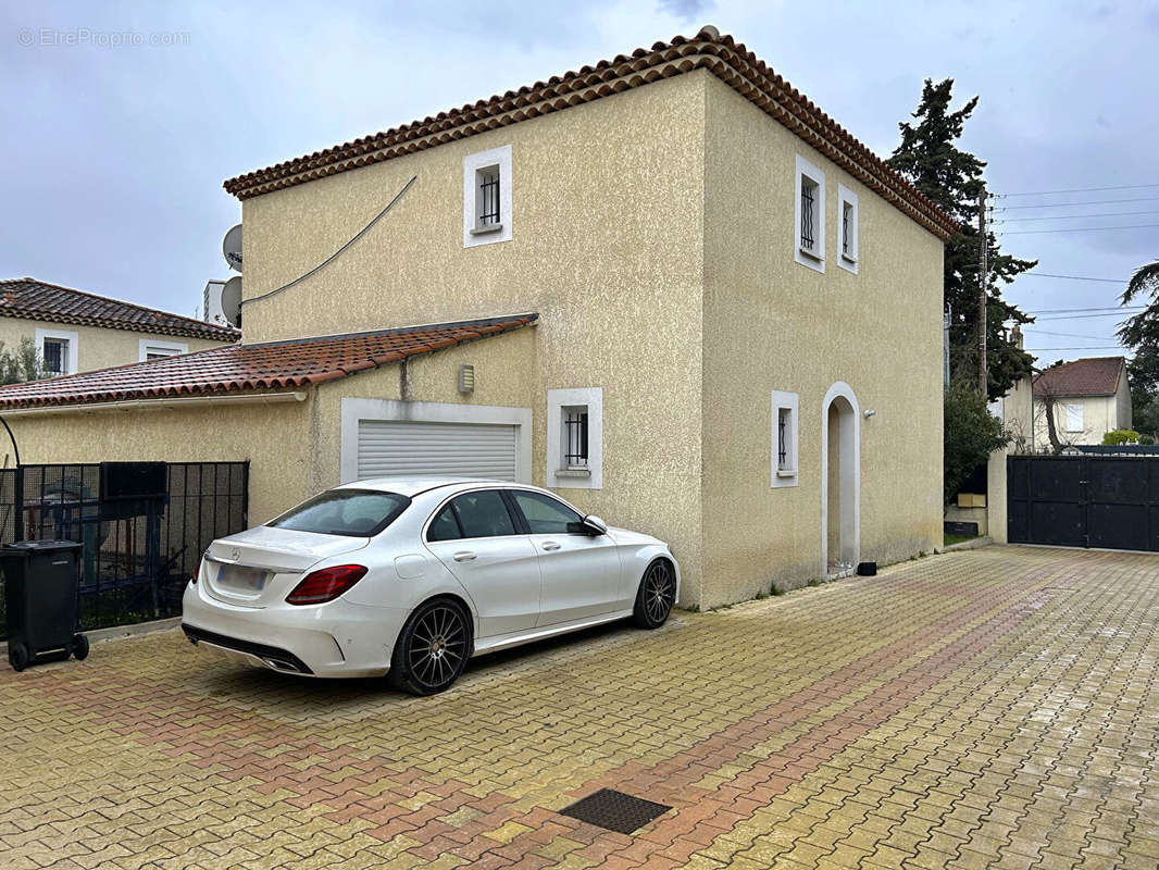 Maison à MARSEILLE-13E