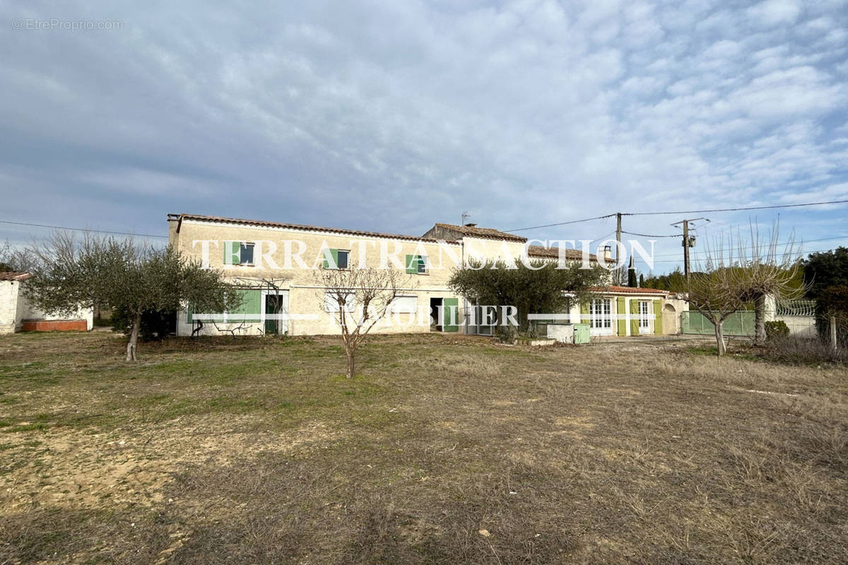 Maison à UZES