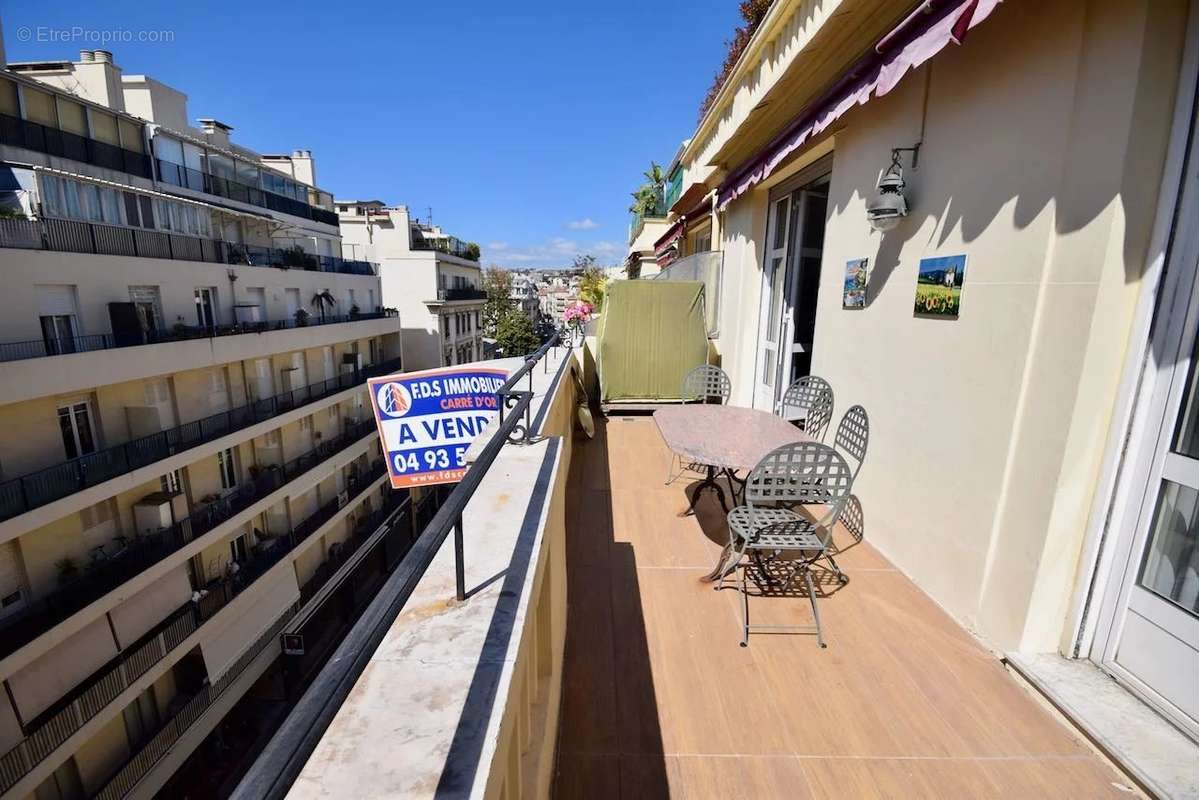 Appartement à NICE