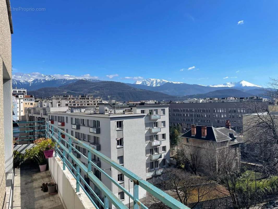 Appartement à GRENOBLE